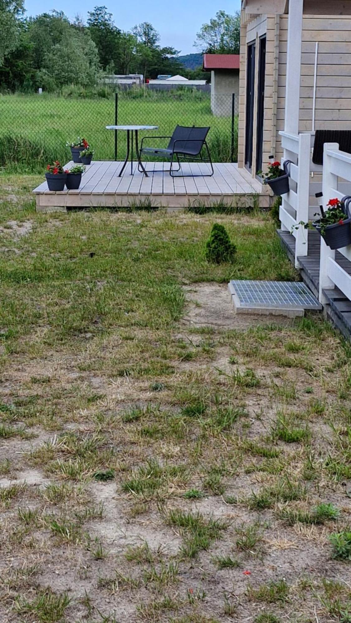 Chatki Nad Wodnym Zakatkiem. Villa Wapnica  Exterior foto